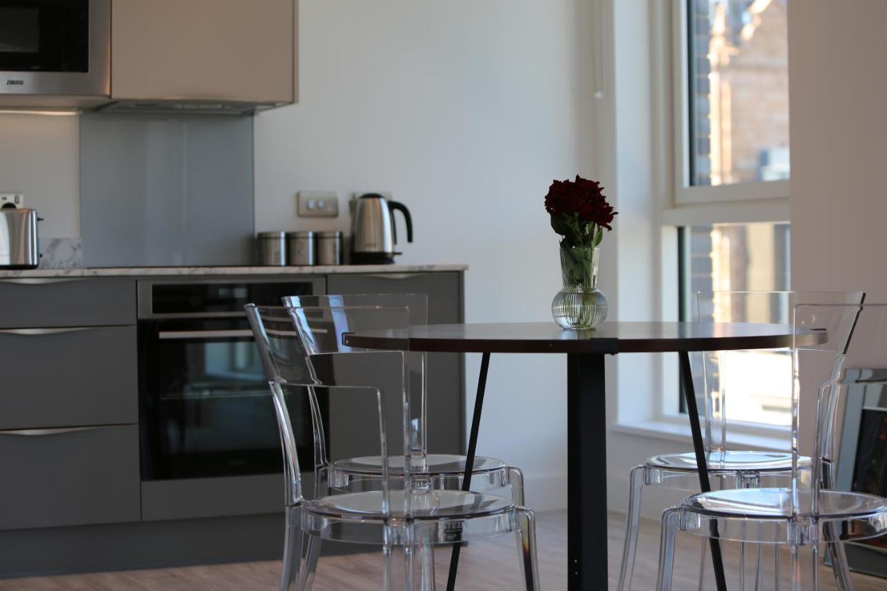 Crown X Chapel Apartments マンチェスター エクステリア 写真